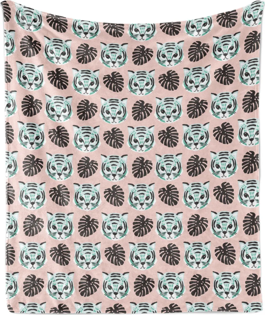ABAKUHAUS Coperta in morbido pile di flanella Urwald, tigre e foglie di monstera, soffice peluche per interni ed esterni, 125 x 175 cm, Blush Pale Teal bianco