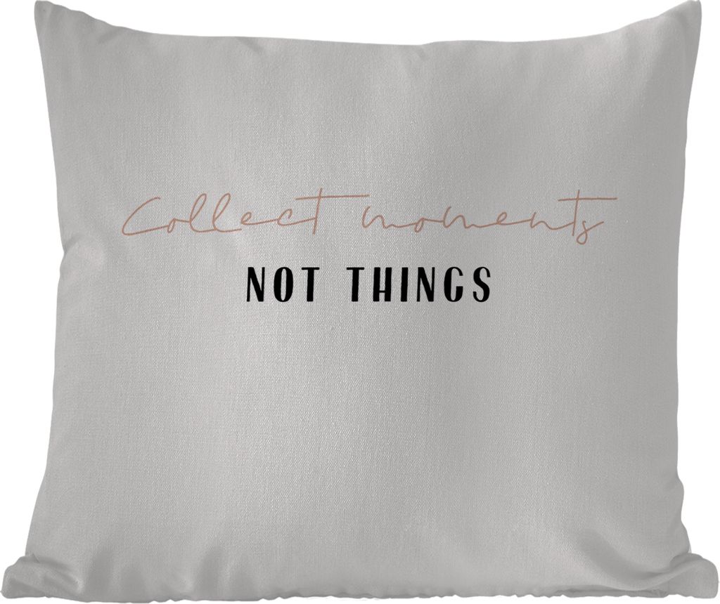 MuchoWow Outdoor Kissen - Text - Momente sammeln, nicht Dinge - Zitate - 60x60 cm - Wetterfest - Lounge Kissen - Dekoration - Schlaf Kissen