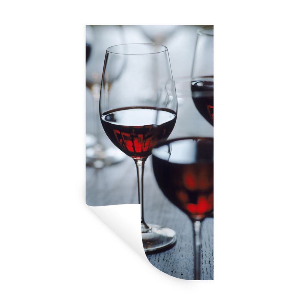 MuchoWow Wandtattoo Wandsticker Wandaufkleber Vier schöne Gläser Rotwein 40x80 cm Selbstklebend und Repositionierbar - Repositionierbar - Wasse...
