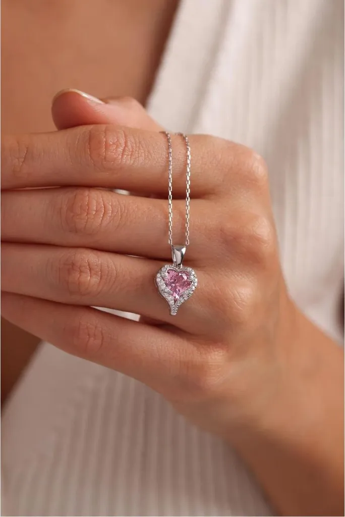 Collier en argent 925 rhodié avec pendentif cœur en zircone rose