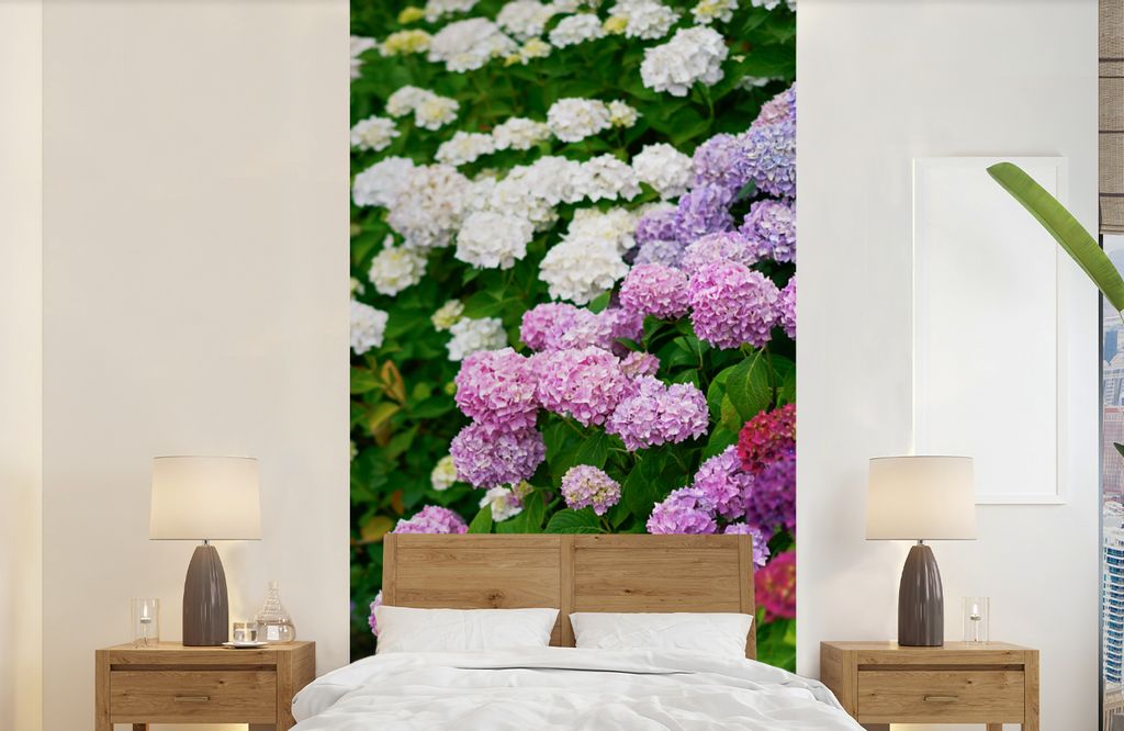 MuchoWow Fototapete für Wohnzimmer oder Schlafzimmer Wandtapete Vinyl Motivtapete Lebendige Hortensienblüten - 120x240 cm - Hintergrundbild