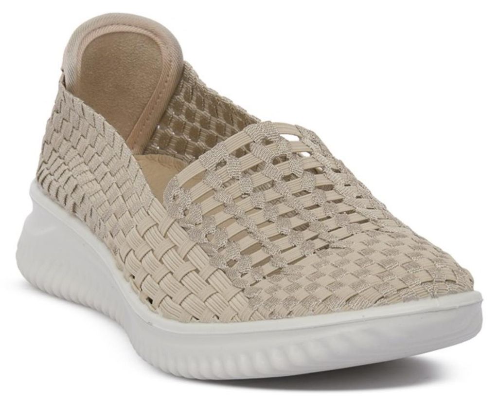 Damen Halbschuhe für die warme Jahreszeit in der Farbe Beige, mit der Modellnummer 106160