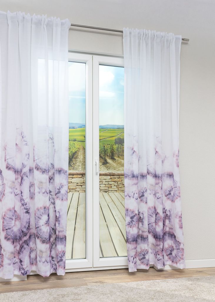 Dekoschal Lysel Aratana in den Maßen (B x H): 145cm x 245cm in lila