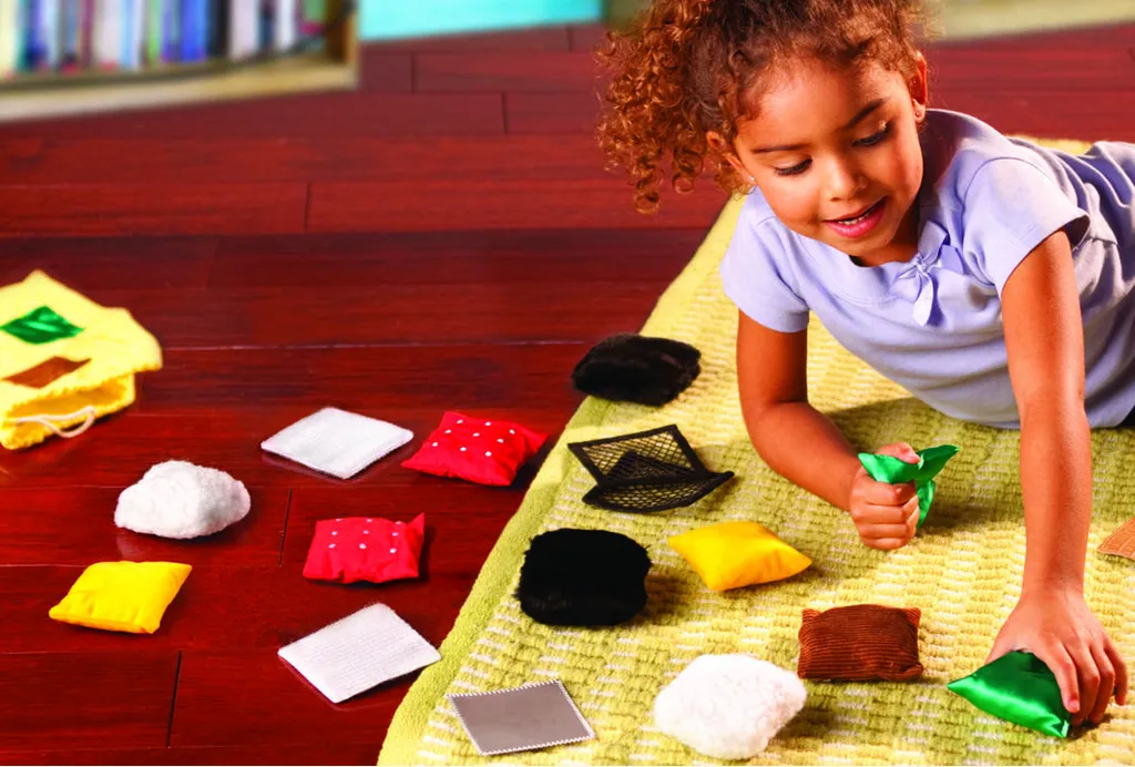 Learning Resources 3049 Chiffres Textiles Doux et Colorés pour Calculer - 3