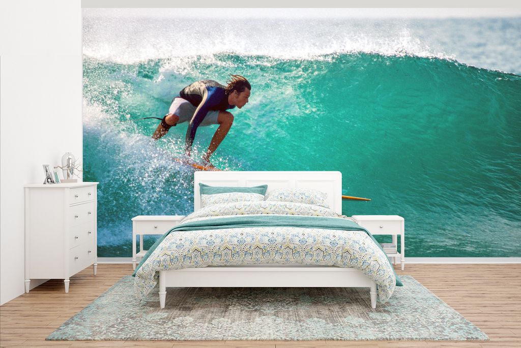 MuchoWow Fototapete für Wohnzimmer oder Schlafzimmer Wandtapete Vinyl Motivtapete Surfen auf den Wellen - 500x280 cm - Fototapeten