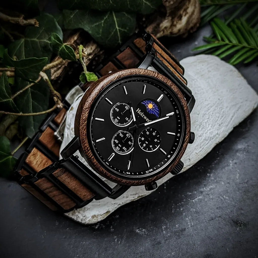 Montre homme légère et hypoallergénique en acier noir et bois