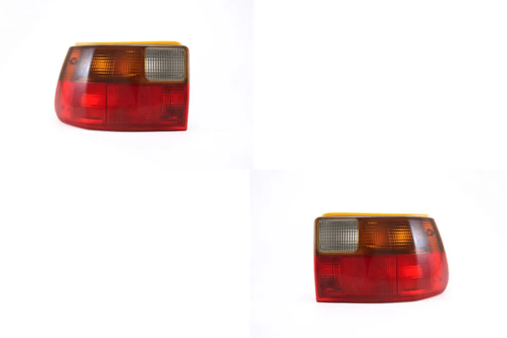 Kit Fanali Posteriori Johns Opel Astra F 94-98 | Coppia Destro e Sinistro