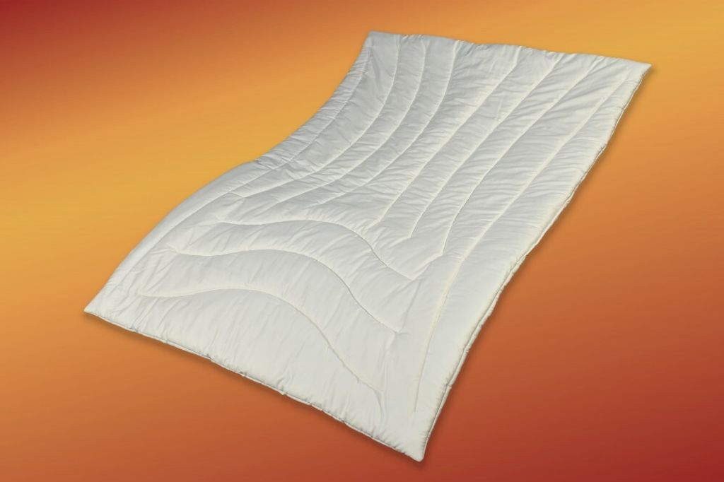 Winter Bettdecke 135x200 Wolle mit Zirbe Steppbett Bio Füllung ca 1200 Gramm