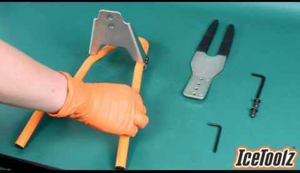 ICetoolz P646 Anzeigeständer Hinterachse bis zu 29 Zoll jeweils