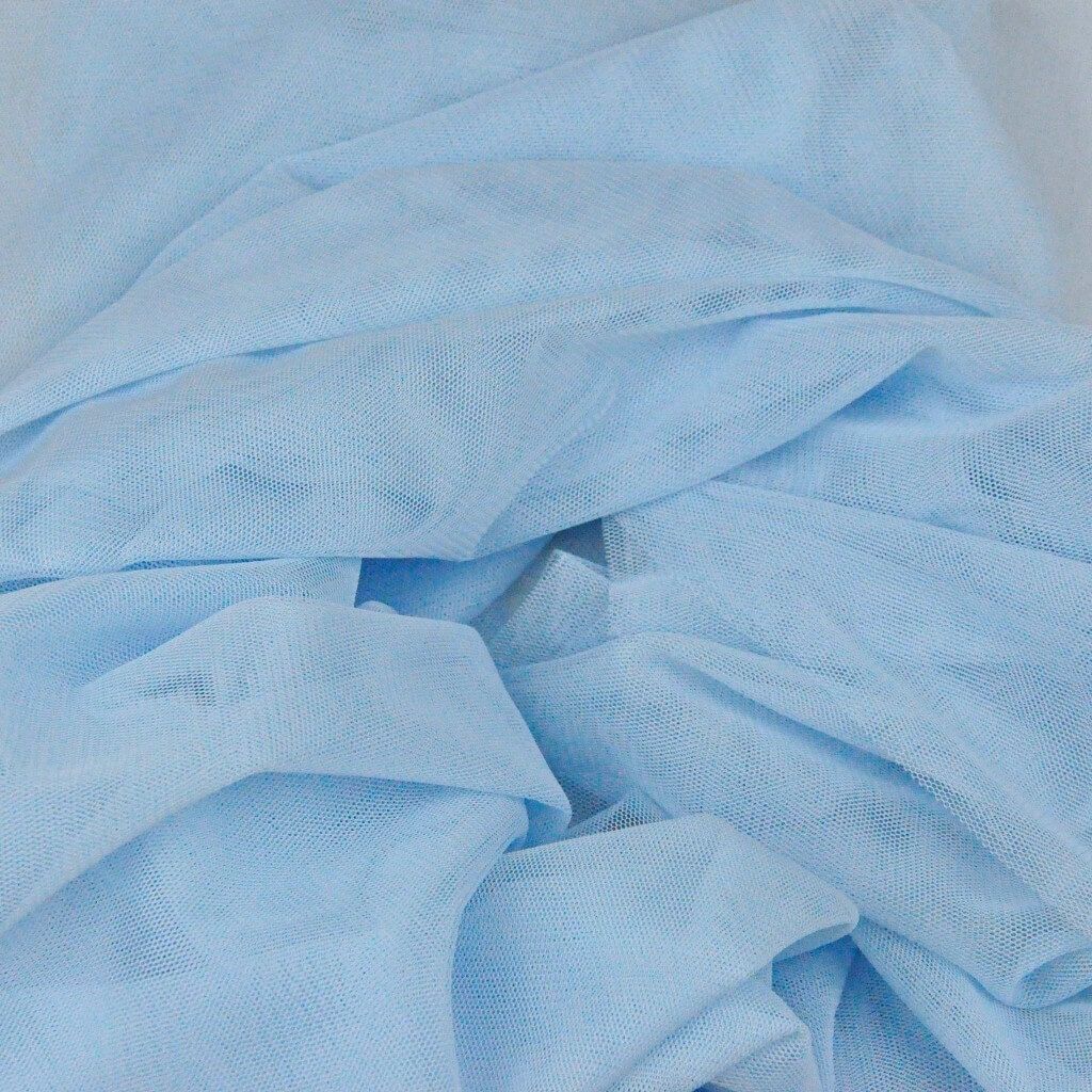 Weicher Tüll für Bekleidung - hellblau