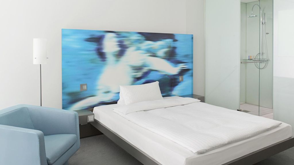 Jochen Schweizer Städtetrip München für 2 (1 Nacht); Erlebnis verschenken oder selbst erleben; Gutschein gültig für 2 Personen