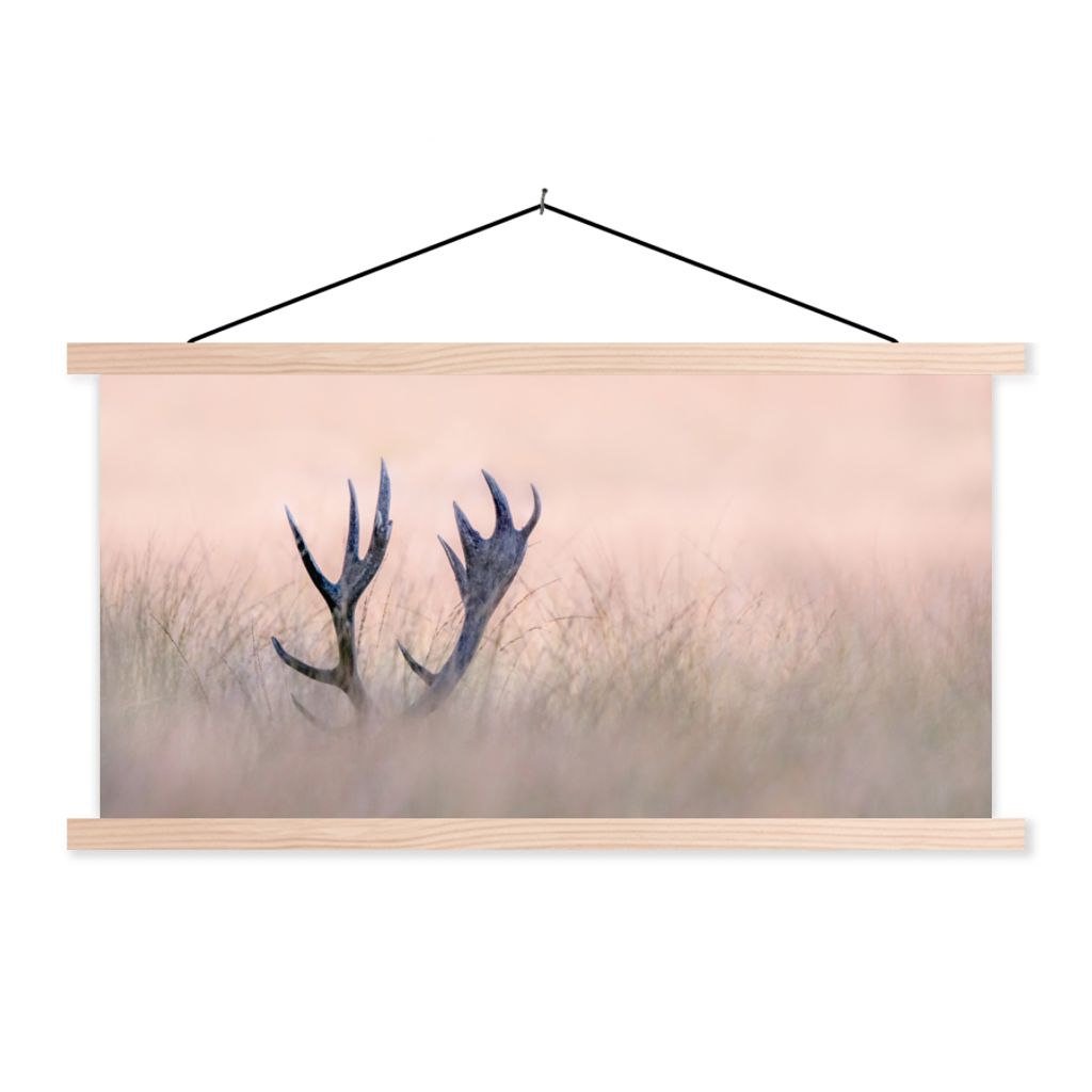 MuchoWow Textilposter Geweih - Hirsch - Gras - Natur 120x60 cm mit holzfarbenen Rahmen - Klemmleiste