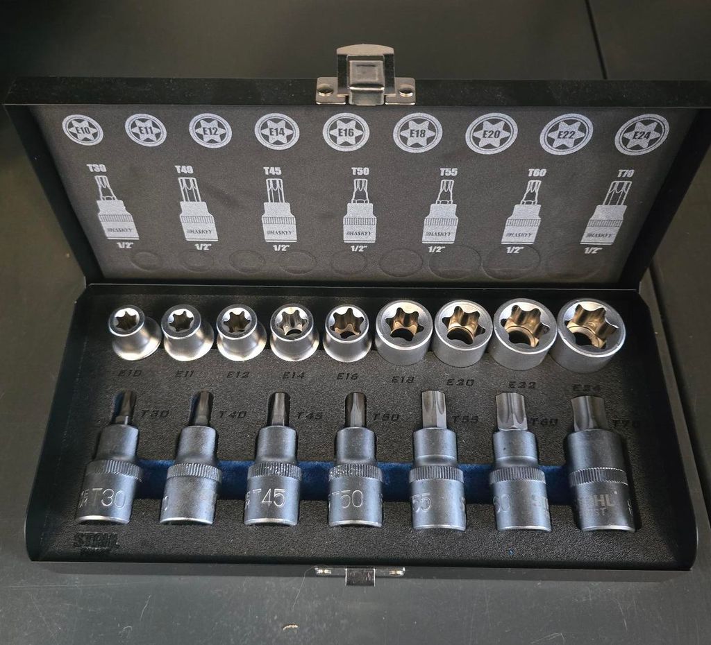 Torx Innen und Außen Steckschlüsselsatz 16 Teilig Produktbild 