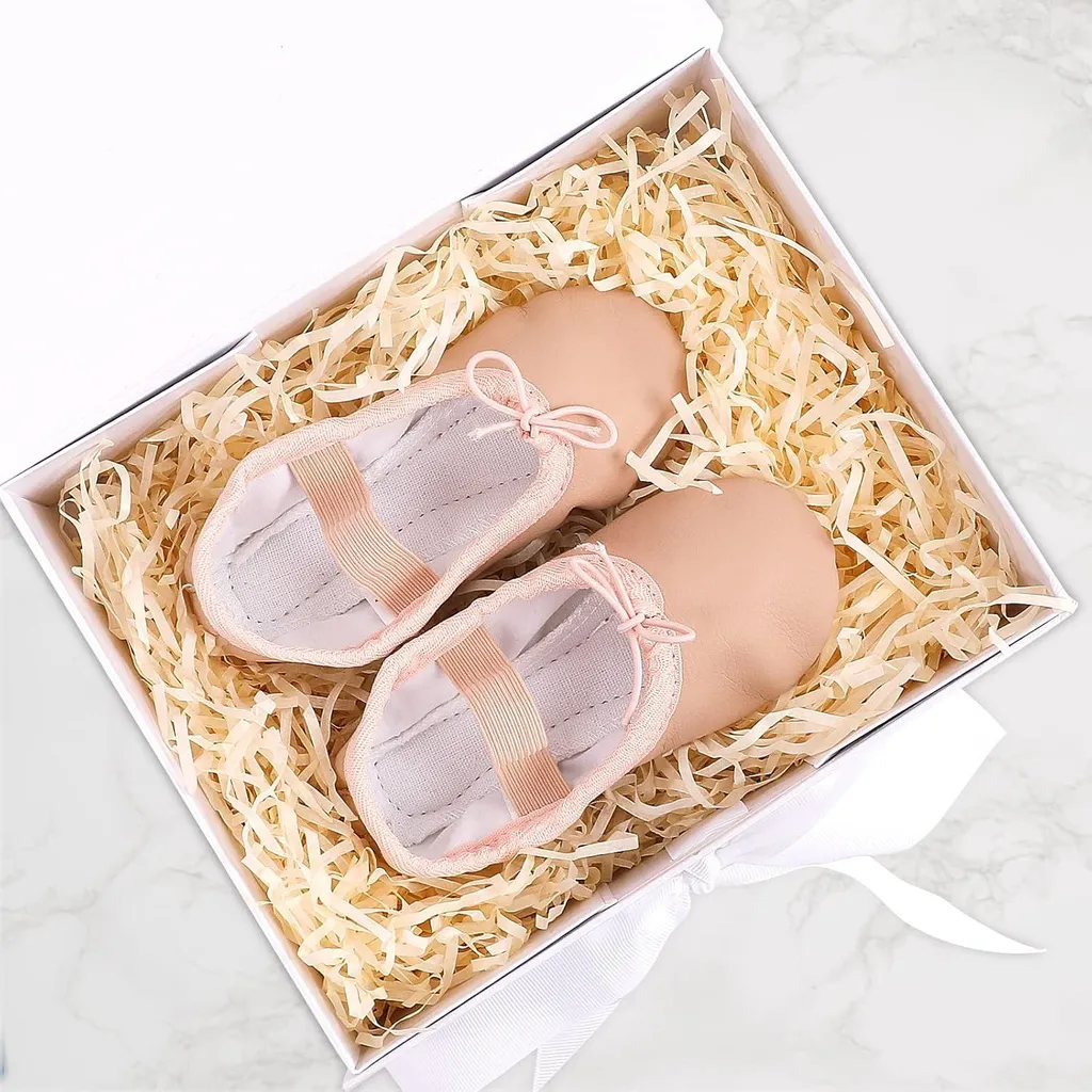 Coffret cadeau magnétique blanc avec accessoires de décoration complets
