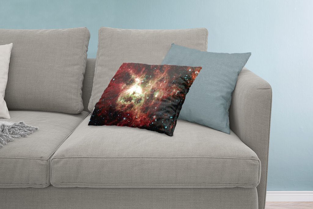 MuchoWow Zierkissen Sofakissen Wohnzimmer Dekokissen 60x40 cm Tarantelnebel - Kopfkissen - Polster mit Foto