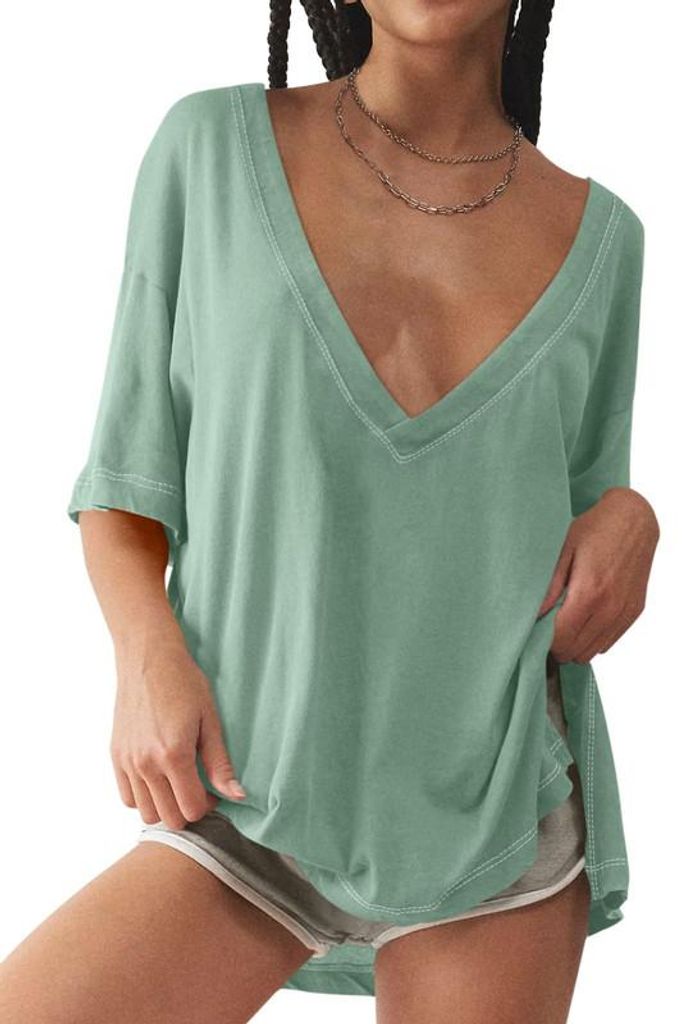 Oversized Damen-T-Shirt, tiefer V-Ausschnitt, lockere Passform, Seitenschlitze