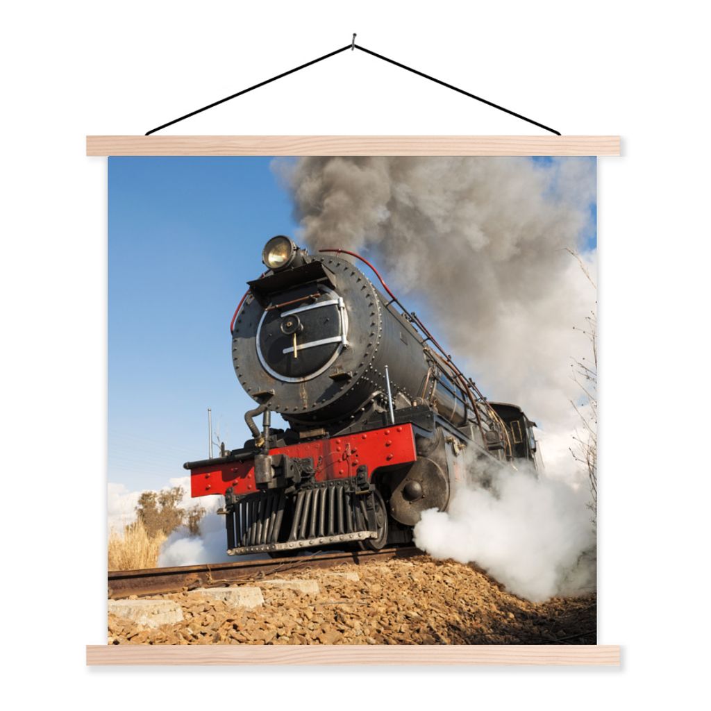 MuchoWow Textilposter Ein dunkler Dampfzug an einem sonnigen Nachmittag in Südafrika 120x120 cm mit holzfarbenen Rahmen - Textil-Poster