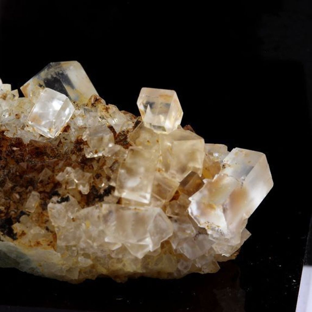 Fluorit + Quarz 122,9 Karat