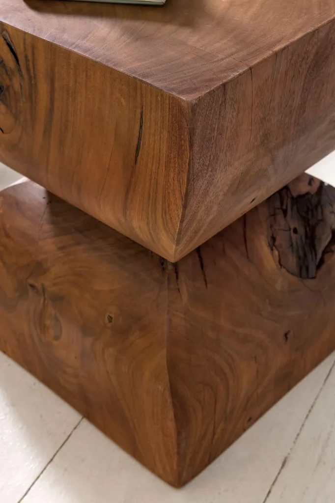 Petite table de salon Sheesham massif grain unique 30x30cm Wohnling