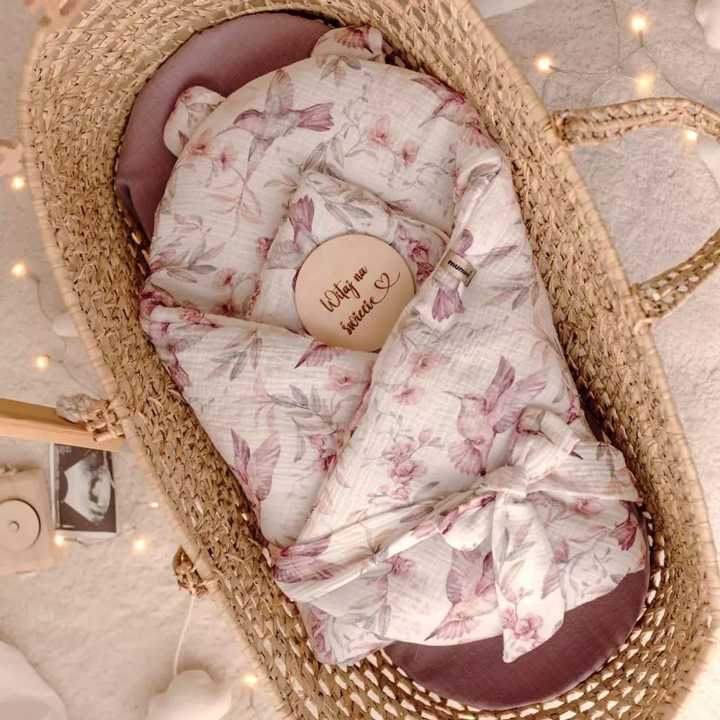 Muminky | Baby Einschlagdecke - 75x75 cm - Rosa Kolibris - Musselin-Baumwolle - Weich, Atmungsaktiv, Sicher