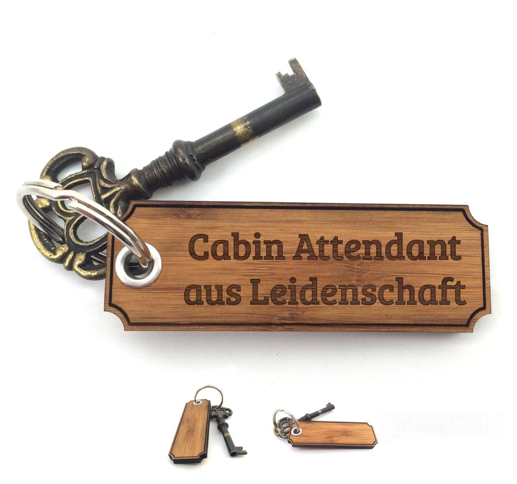 Mr. & Mrs. Panda Schlüssel Anhänger Cabin Attendant - Bambus - Geschenk, Gravur, rucksack, Taschenanhänger, Schenken, für tasche, Bachelor, Ges...
