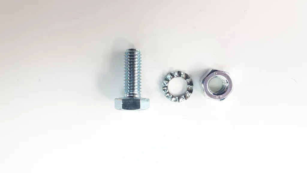Anti-desserrage : Vis Bofix M6x12 hexagonale et rondelle de maintien