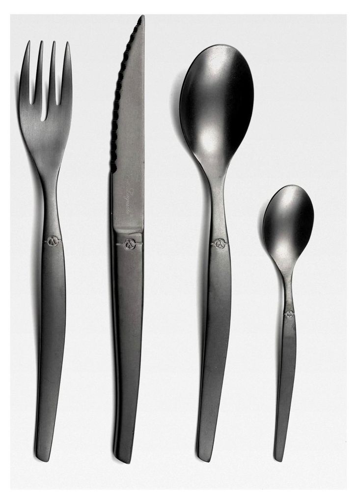 JET Steakbesteck Set – Besteckset für 4 Personen | 16-teilig | Schwarz | PVD Besteckset | Mikroverzahnte Klinge für langanhaltende Schärfe