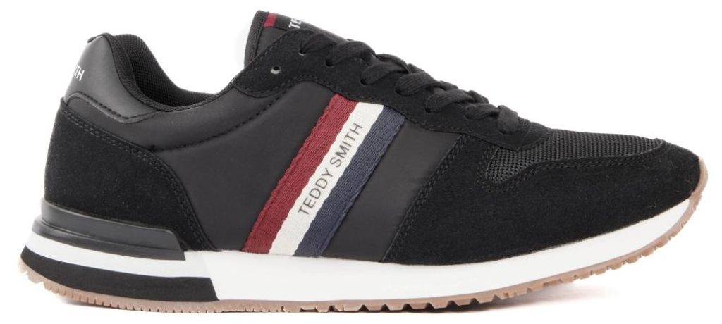 Essential Teddy Smith