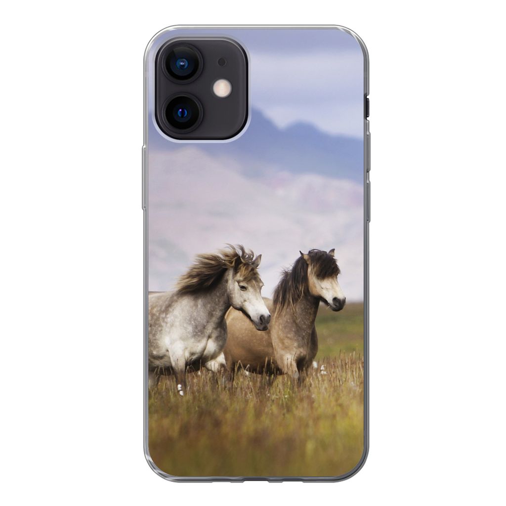 MuchoWow Handyhülle Schutzhülle Hülle für iPhone 12 Pferde - Gras - Berge Silikon Softcase Handy Hülle - Schutzhülle