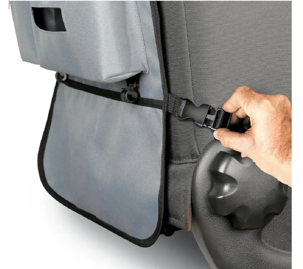 Organizer ecologico per sedile posteriore dell'auto, realizzato