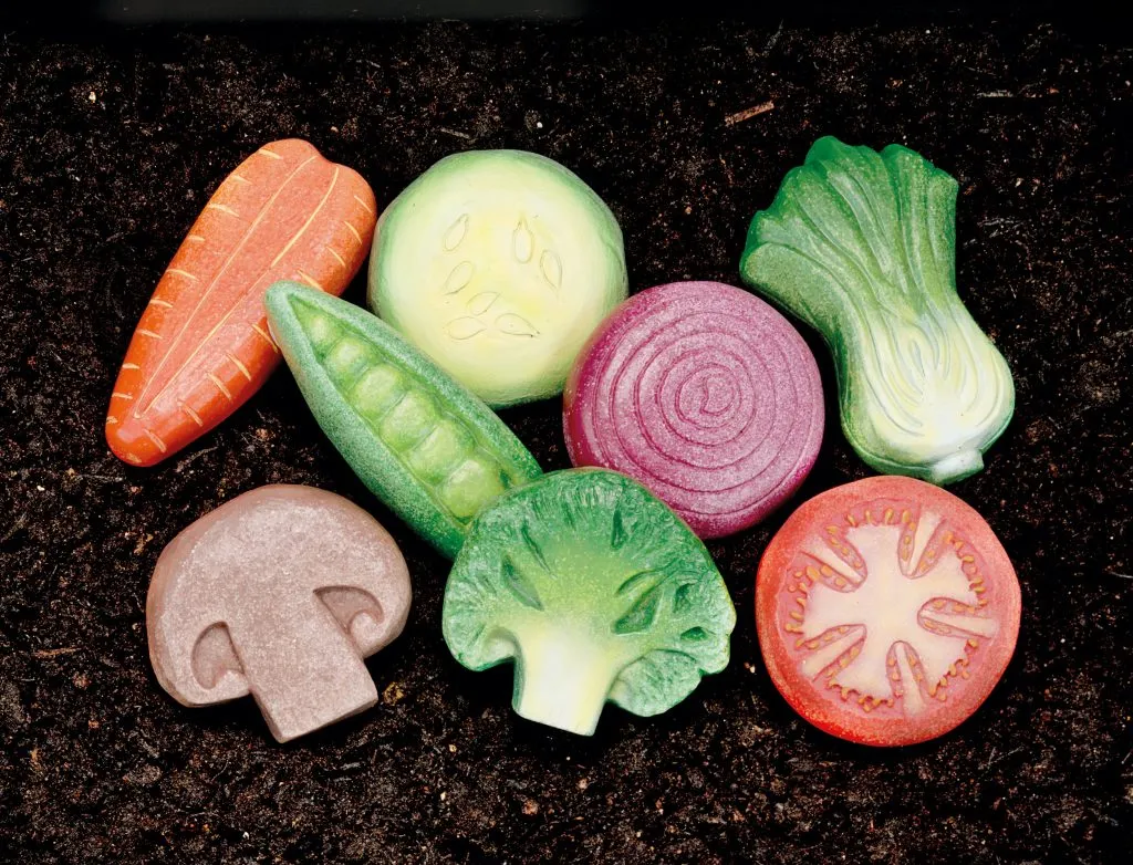 Pierres sensorielles légumes robustes - Figurines tactiles lavables