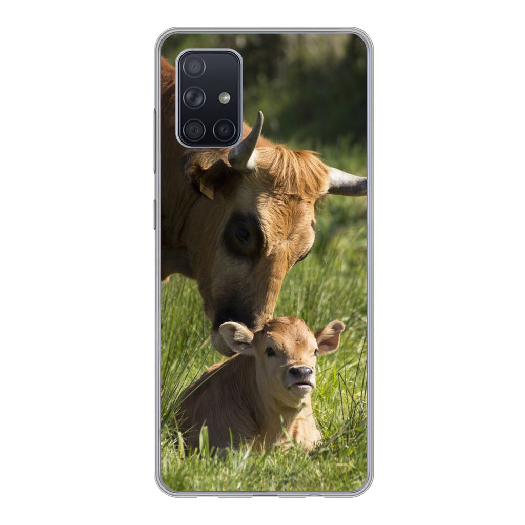 MuchoWow Handyhülle Schutzhülle Hülle für Samsung Galaxy A51 5G Kuh - Gras - Horn - Kalb Silikon Softcase Handy Hülle - Abbildung