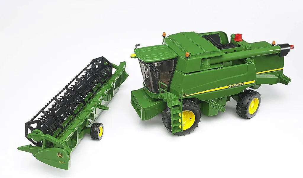 Bruder 02132 Moissonneuse-batteuse John Deere T670i avec grains - 31