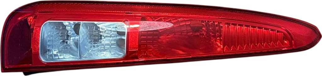 Heckleuchte Links Fuer Ford Fusion (Ju)
