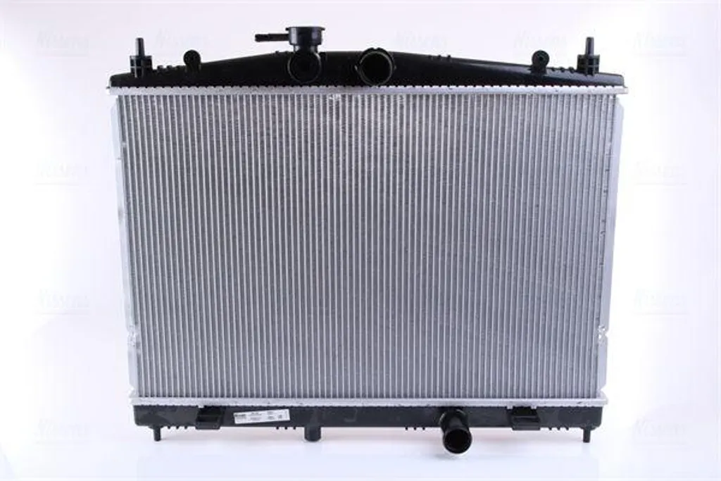 Radiateur moteur Nissens 68735 pour Juke remplace OE 21410BA60A