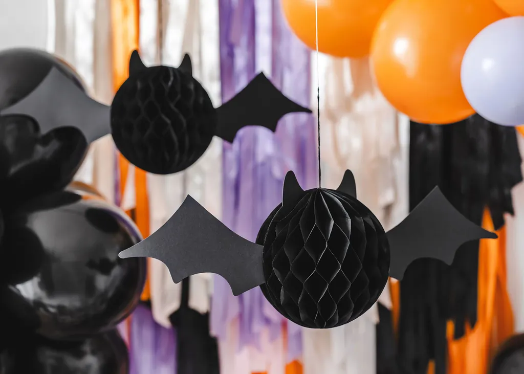 Boule papier chauve-souris 45x17cm noire pour déco Halloween sans effort