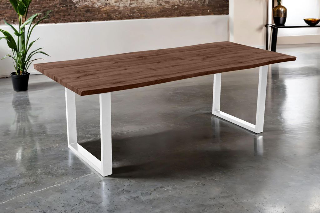 Esstisch Josy | 220 x 100 cm | Holz Nussbaum-Optik | U-Gestell Metall weiß | 40 mm Tischplatte mit Baumkante | Tisch für Esszimmer & Küche
