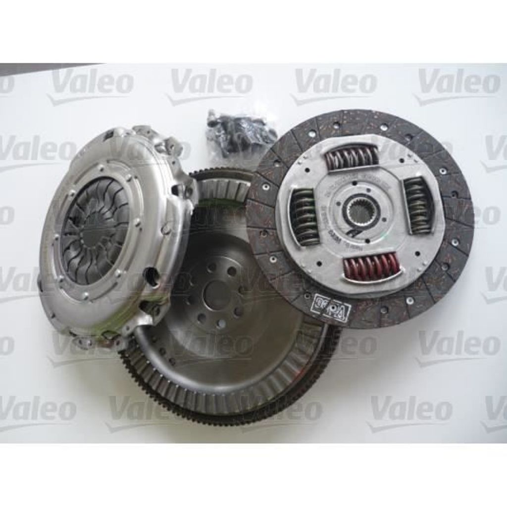 VALEO Kupplungssatz Kupplung für FORD FOCUS (DAW, DBW) mit Schwungrad 835019