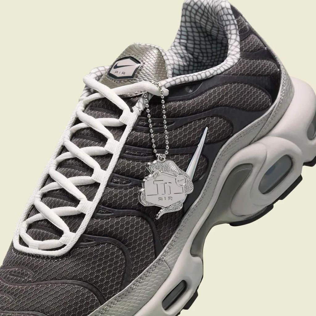 靴 NIKE air max plus tn 27cm Nike Air Max Plus. Nike PL