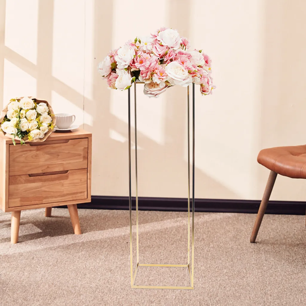 Structure décorative cœur dorée, support stable pour fleurs de mariage - 2