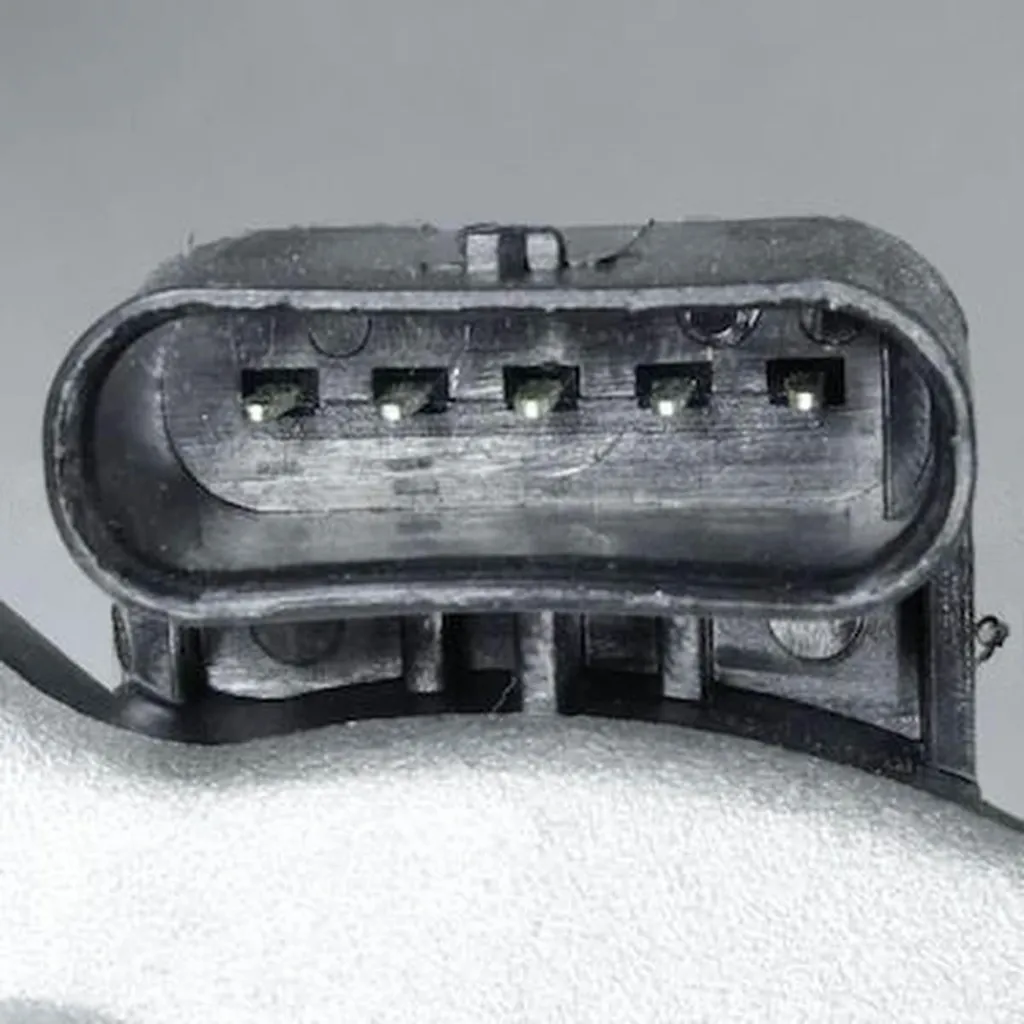 Vanne EGR pour Mercedes Sprinter 3,5-T et CLA - Pièce moteur 12V
