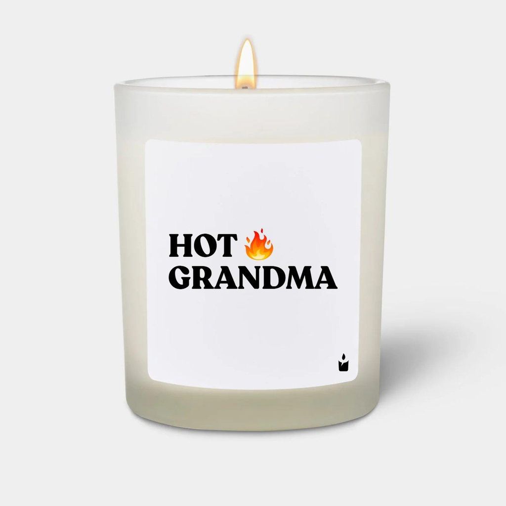 ChattyCandles Duftkerze Flowery Hot Grandma