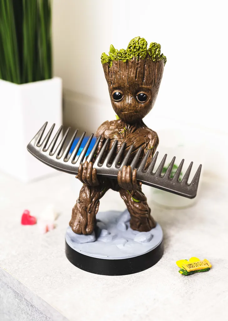 Groot Cable Guy Figurine Support de Charge Marvel incluant Câble 2m - 27