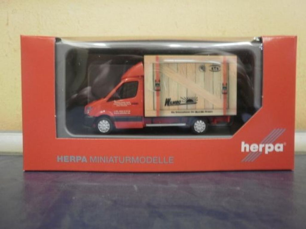 Herpa MB Sprinter Koffer Spedition Wirtz 093286