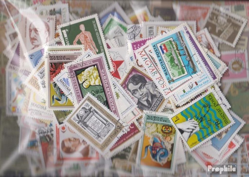 Briefmarken Ungarn 500 verschiedene Sondermarken