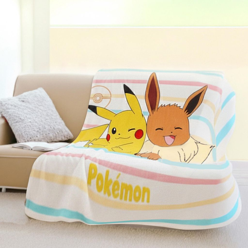 Pokemon Tagesdecke XL Flauschdecke 150x200 cm mit Pikachu Produktbild 