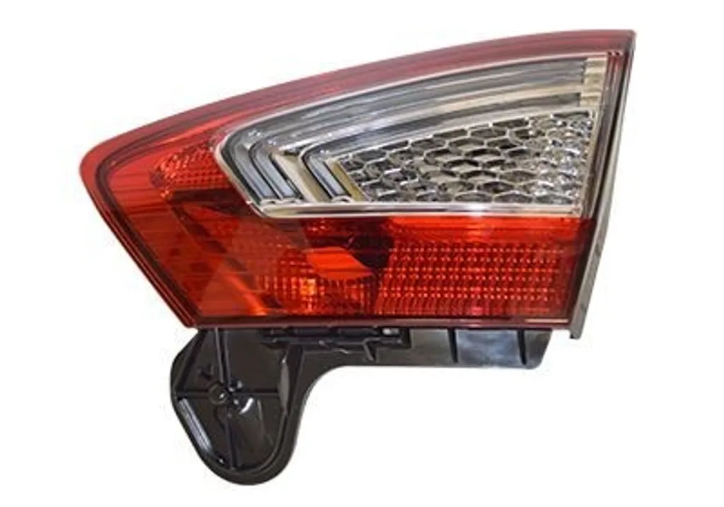 Feu de signalisation arrière droit intérieur FORD MONDEO IV BA7