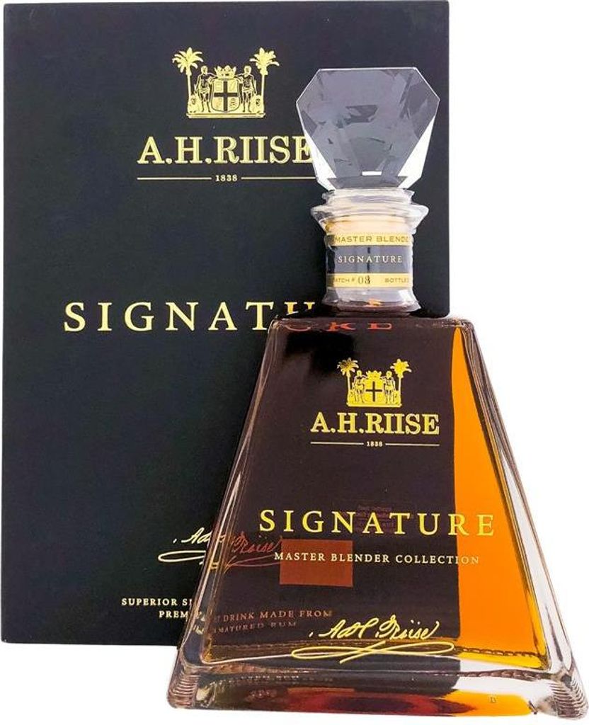A.H. Riise Signature + Box 700ml 43,9% Vol. Produktbild 