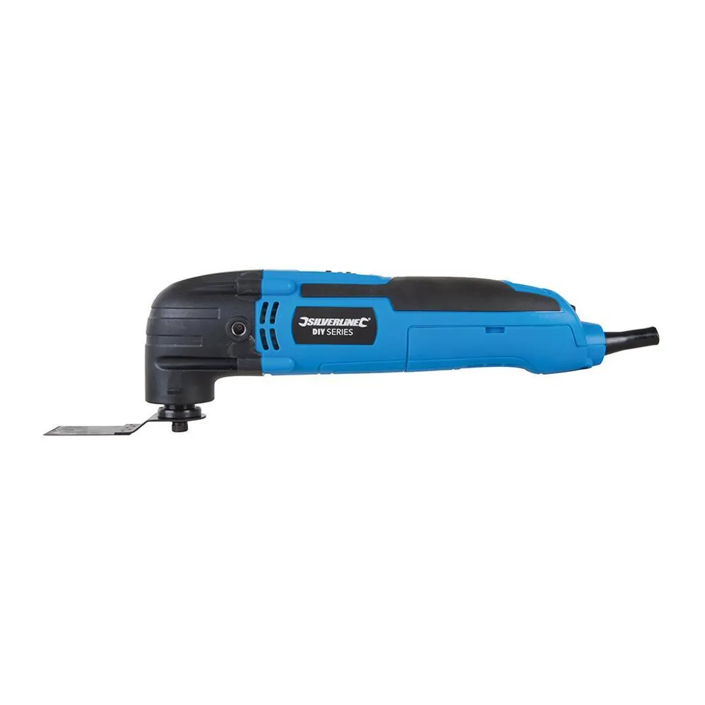 Réalisez vos Coupes Difficiles avec l'Outil Multifonction Silverline 300W - 7
