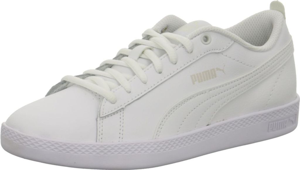 A white Puma Smash Wns v2 sneaker is shown from a side angle against a white background.